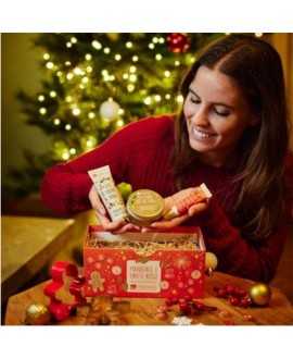 Holiday Box - Almonds & Red Fruit