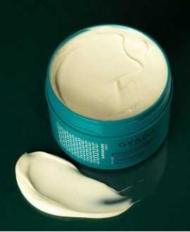 Strengthening Hair Mask With Spirulina